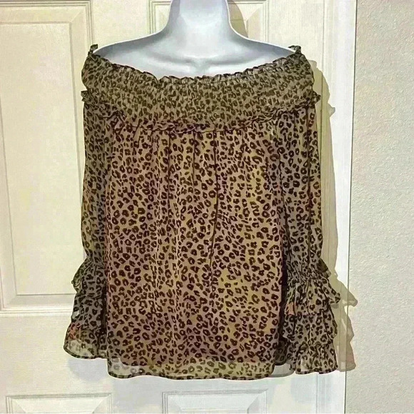 Ce Ce Womens Leopard Blouse Off The Shoulder Ruffle Long Sleeve Hi Low XS - Picture 3 of 8